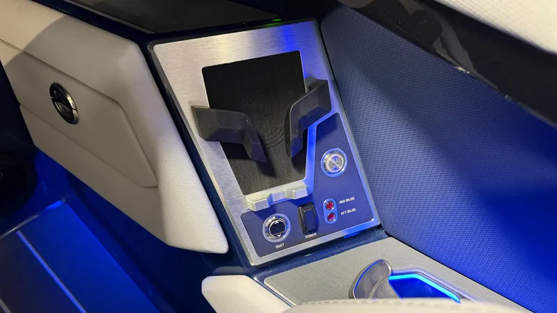Slide: The Image of MasterCraft X23 2027 - 62