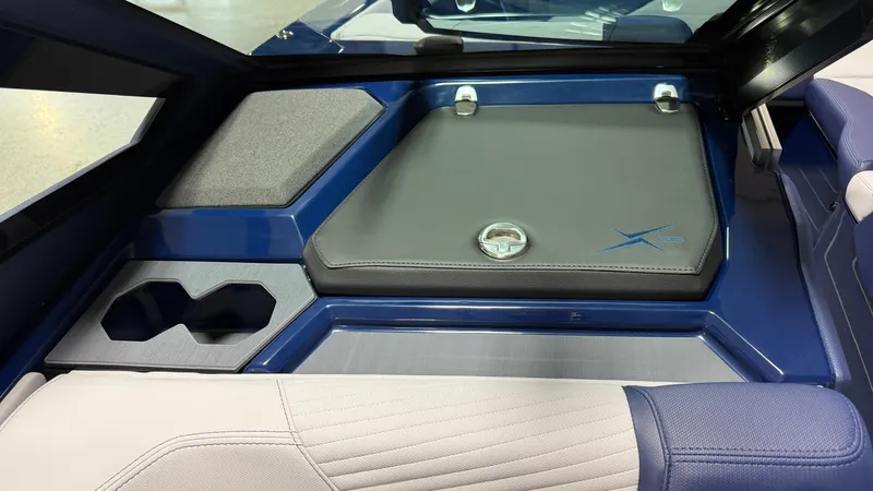 Slide: The Image of MasterCraft X23 2027 - 55