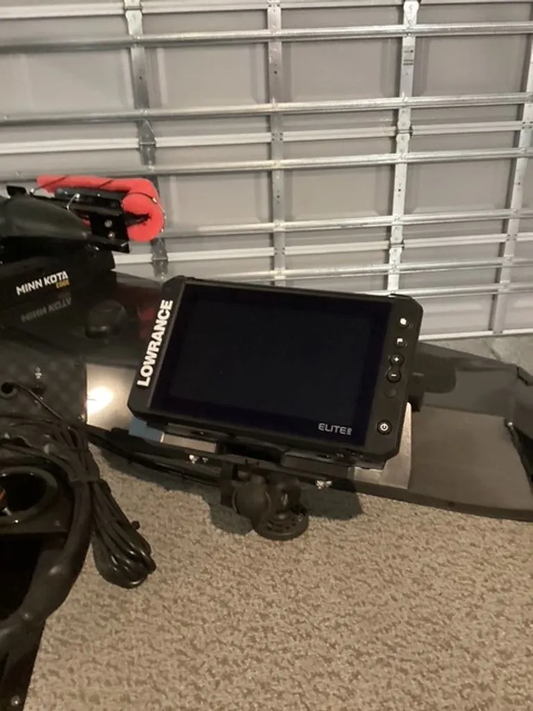 Slide: The Image of Lowrance Elite fish finder on G3 Sportsman 2022 boat. - 9
