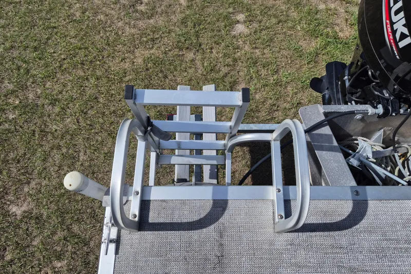 Slide: The Image of Aluminum ladder on 2004 Bentley Pontoons 180 CRUISE, with Suzuki outboard motor. - 18