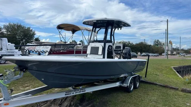 The Image of Tidewater 2410 Bay Max 2026 - 1