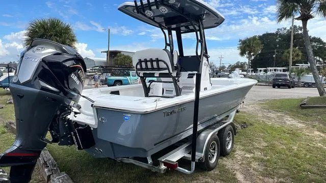 Slide: The Image of Tidewater 2410 Bay Max 2026 - 5