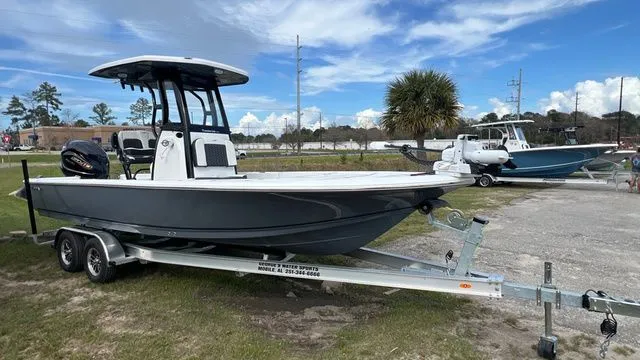 Slide: The Image of Tidewater 2410 Bay Max 2026 - 7