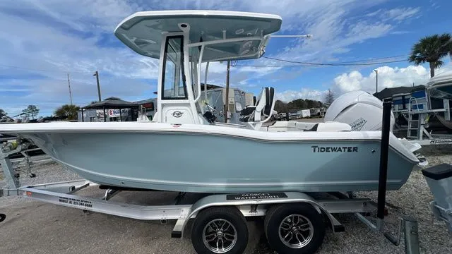 Slide: The Image of Tidewater 210 LXF 2026 - 3