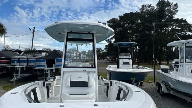 Slide: The Image of Tidewater 210 LXF 2026 - 9