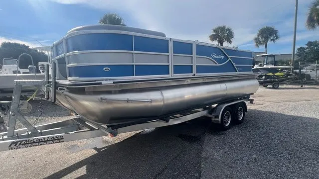 The Image of Bentley Pontoons 20 FISH-N-CRUISE 2026 - 1