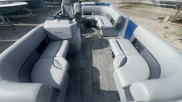 Slide: The Image of Bentley Pontoons 20 FISH-N-CRUISE 2026 - 6