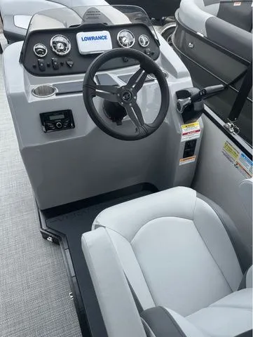 Slide: The Image of Veranda Vista Sport VS 22 RC 2025 - 19