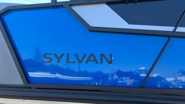 Slide: The Image of Sylvan R- Series 22 LZ DH 2026 - 16