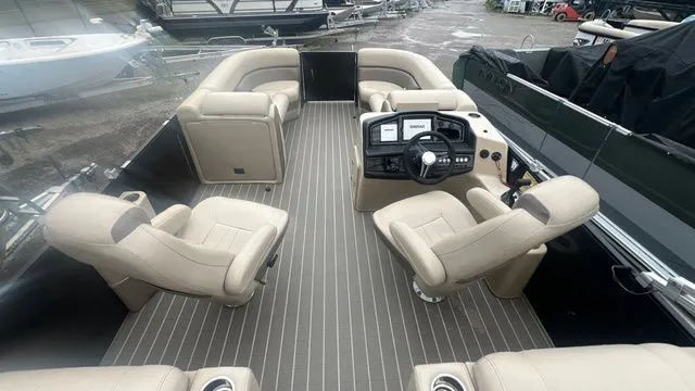 Slide: The Image of Bentley Pontoons Elite 223 Rear Lounger (3/4 Tube) 2021 - 13