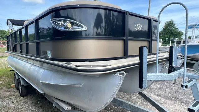 Slide: The Image of Bentley Pontoons Elite 223 Rear Lounger (3/4 Tube) 2021 - 6