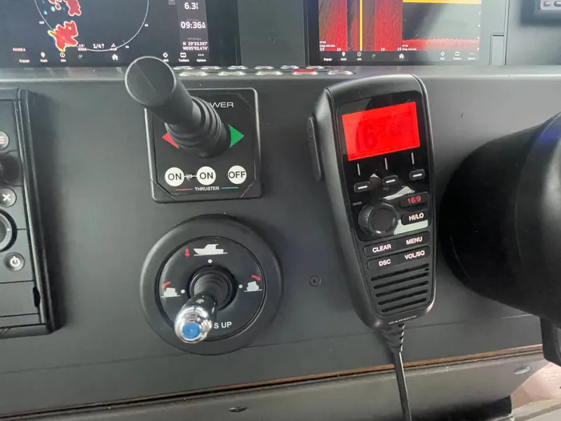 Slide: The Image of Axopar 37 XC Cross Cabin 2020 - 14
