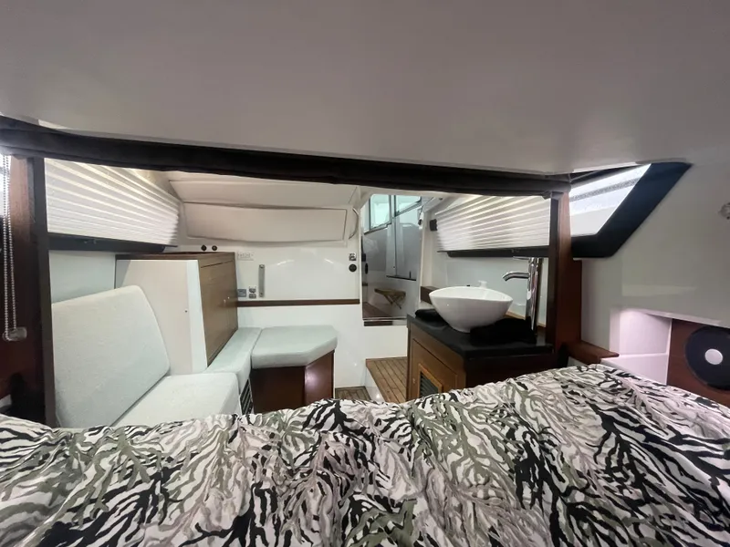 Slide: The Image of Axopar 37 XC Cross Cabin 2020 - 24