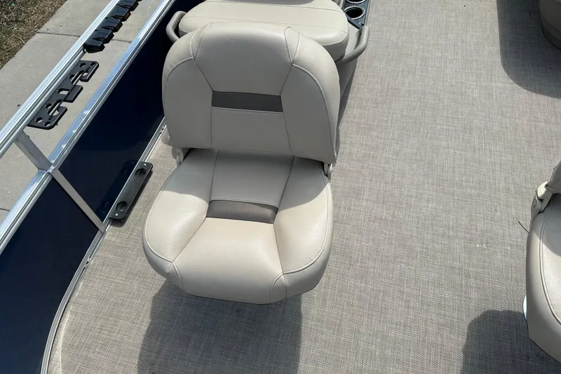 Slide: The Image of 2024 Sun Tracker Bass Buggy 16 XL Select boat seat with beige upholstery. - 22