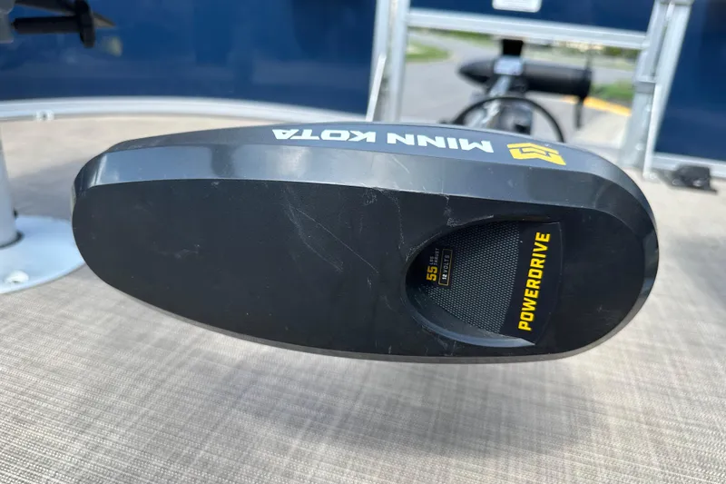 Slide: The Image of Minn Kota PowerDrive motor on 2024 Sun Tracker Bass Buggy 16 XL Select boat. - 31