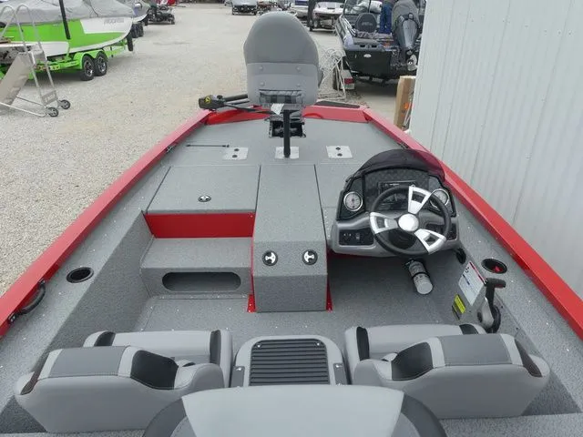 Slide: The Image of Interior view of G3 Sportsman 1710 boat, model year 2026. - 20