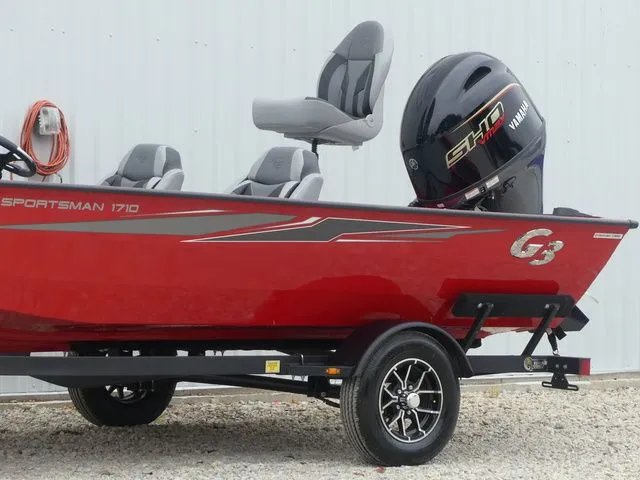 Slide: The Image of Red 2026 G3 Sportsman 1710 boat with Yamaha engine. - 7