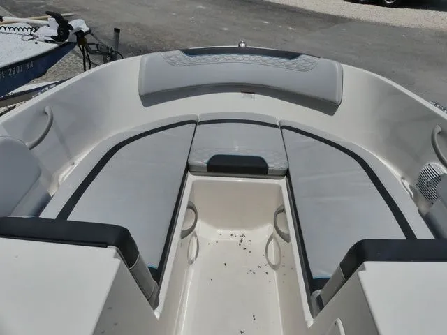 Slide: The Image of Interior view of 2022 Bayliner Element M17 boat. - 8