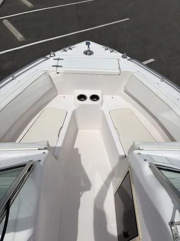 Slide: The Image of Grady-White Tournament 192 boat, 2000 model, bow deck view. - 4