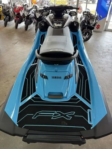 Slide: The Image of 2025 Yamaha WaveRunner FX SVHO in a showroom. - 4