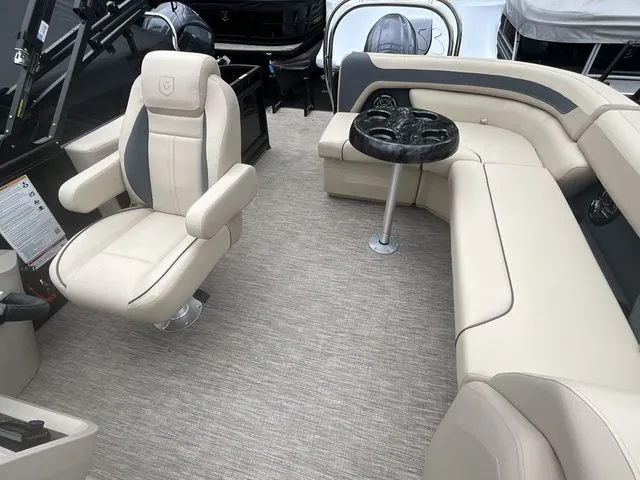 Slide: The Image of Interior of Godfrey Pontoons Sweetwater 2086 C Sport Tube 2026. - 17