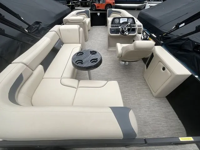 Slide: The Image of Interior of Godfrey Pontoons Sweetwater 2086 C Sport Tube 2026. - 8