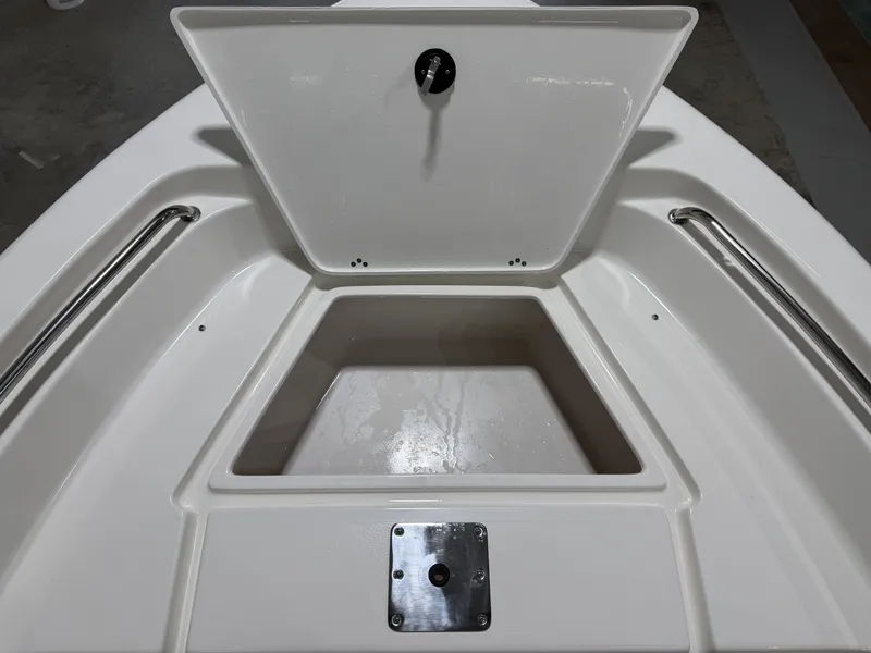 Slide: The Image of Key West 189 FS 2026 boat hatch with storage compartment. - 24