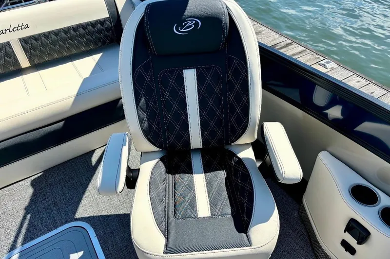 Slide: The Image of Luxurious seating on 2025 Barletta L25UCAT boat, featuring elegant design and premium materials. - 10