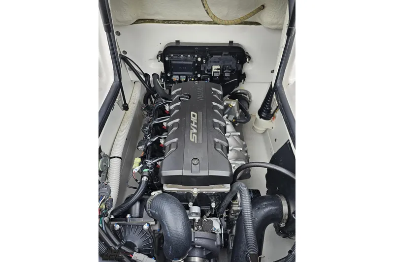 Slide: The Image of 2022 Yamaha Boats AR195 engine compartment showcasing powerful SVHO engine. - 94