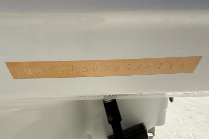 Slide: The Image of 2018 Crownline Eclipse E26 XS boat hull identification number (HIN) displayed on the side. - 28