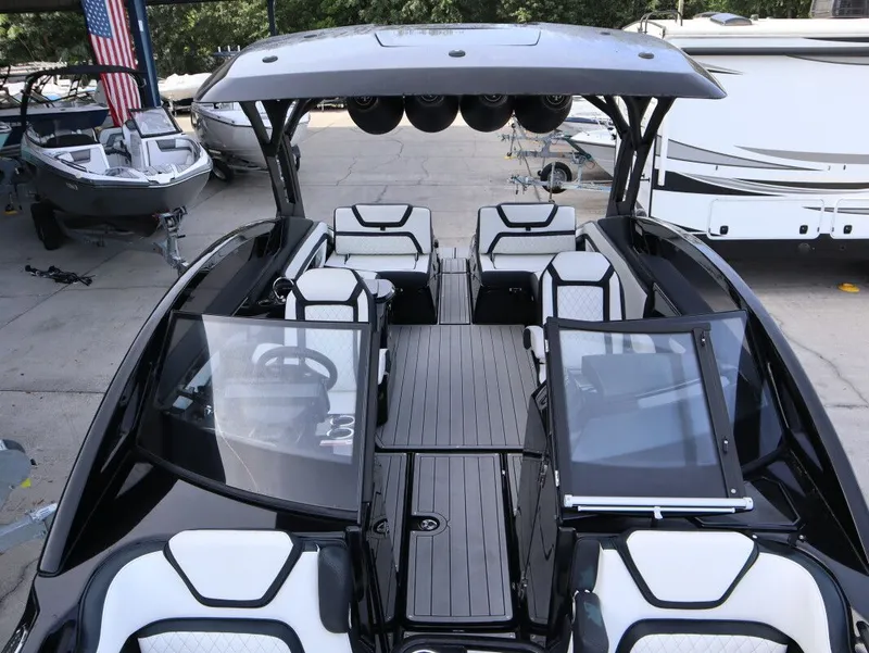 Slide: The Image of Yamaha 275SD 2025 - 17
