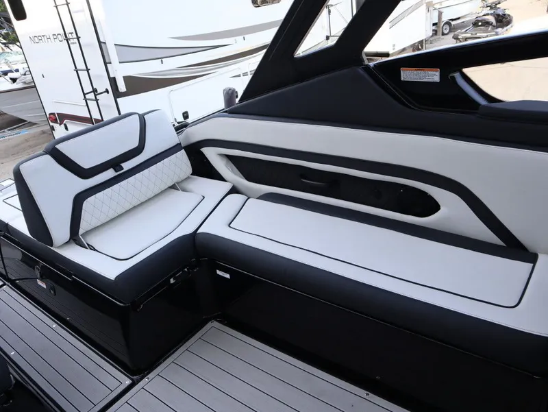 Slide: The Image of Yamaha 275SD 2025 - 21