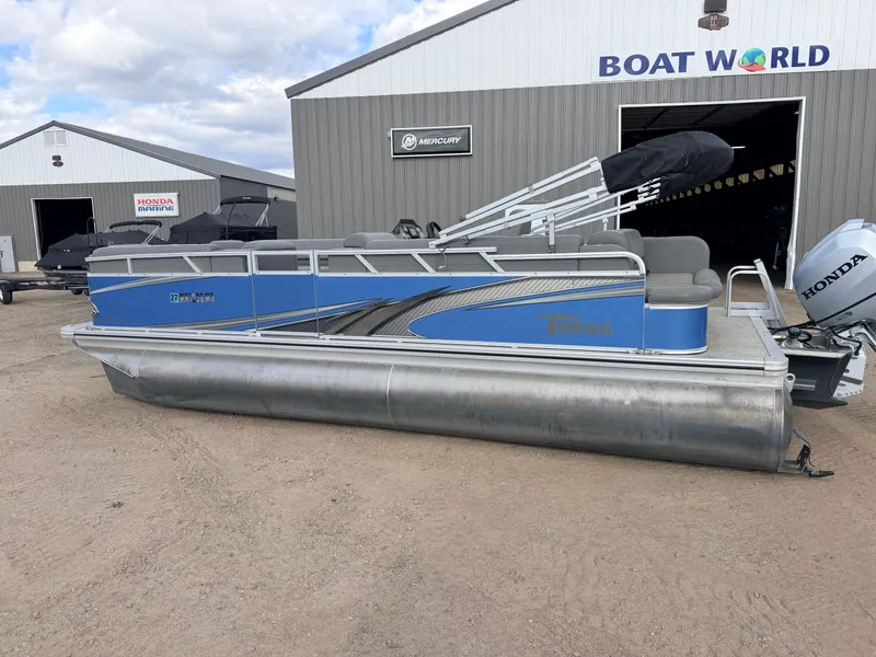 Slide: The Image of 2022 Tahoe Sport 2080 CRB pontoon boat with Honda 4-stroke engine. - 42