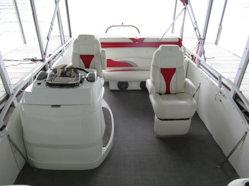 Slide: The Image of Interior of a 2014 JC Sporttoon 26TT pontoon boat. - 18