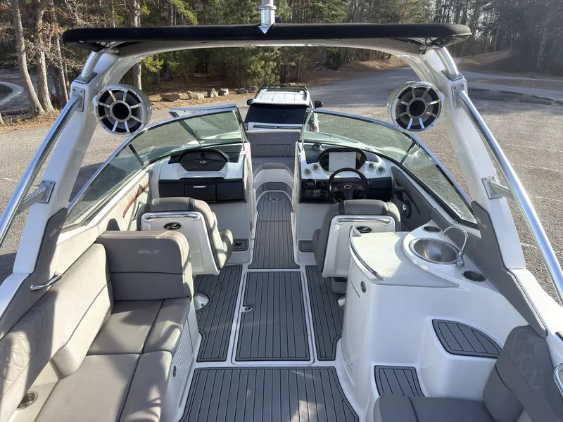 Slide: The Image of Interior of a 2008 Sea Ray 270 SLX boat with gray seating. - 19