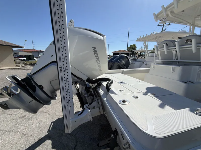 Slide: The Image of 2023 Ranger 2510 boat with Mercury outboard motor. - 17
