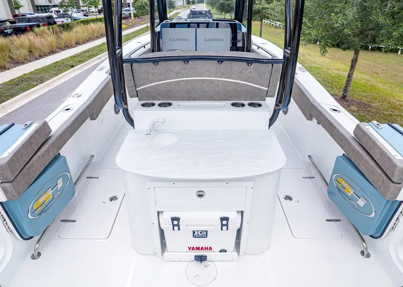 Slide: The Image of Interior view of the 2026 Sea Hunt Ultra 285 SE boat. - 12