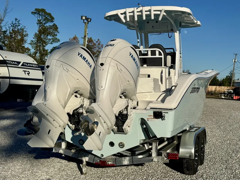 Slide: The Image of 2025 Sea Pro 262 DLX boat with Yamaha outboard engines. - 3