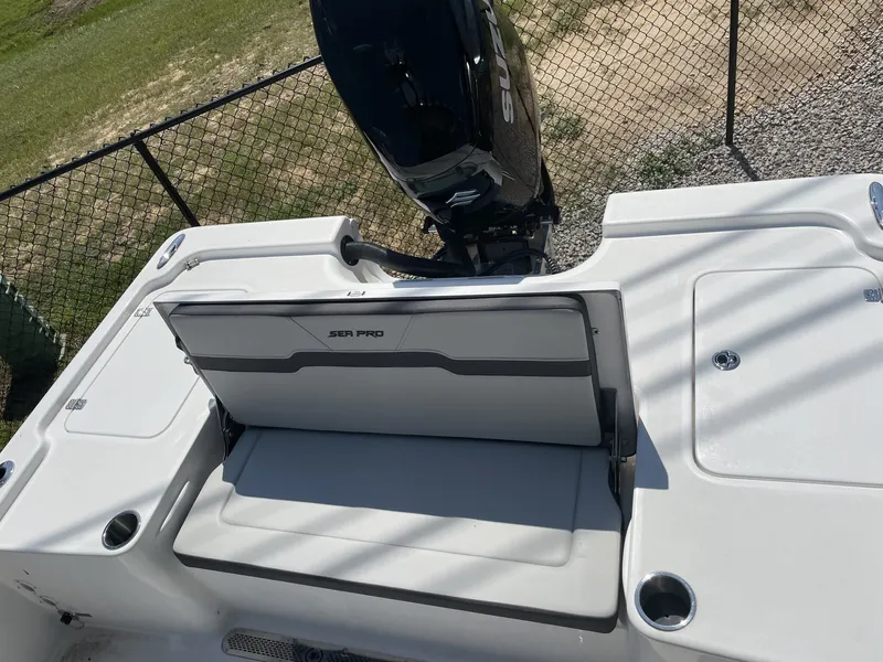 Slide: The Image of 2026 Sea Pro 250 Bay boat with Suzuki outboard motor. - 21