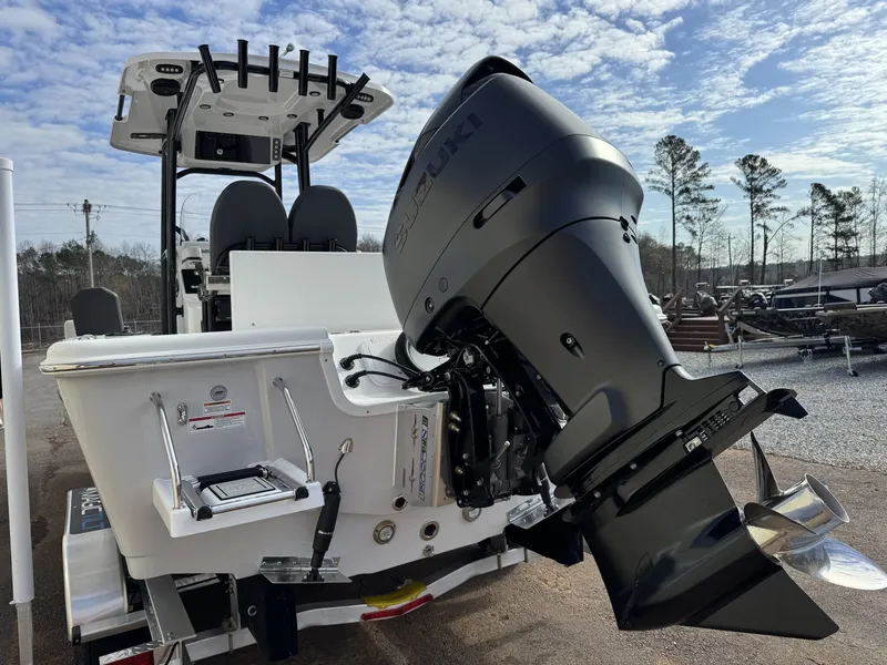 Slide: The Image of 2026 Sea Pro 250 Bay boat with Suzuki outboard motor. - 6