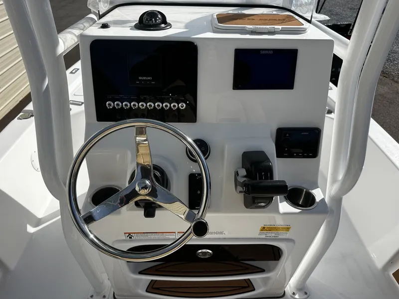 Slide: The Image of Helm console of Sea Pro 230 Bay boat, year 2026. - 4