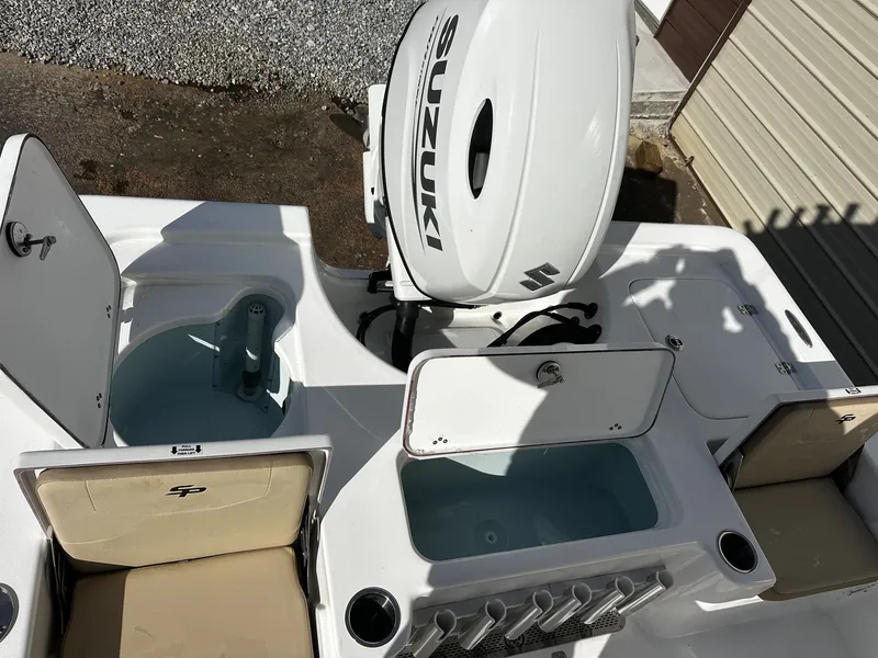 Slide: The Image of 2026 Sea Pro 230 Bay boat with Suzuki outboard motor. - 7