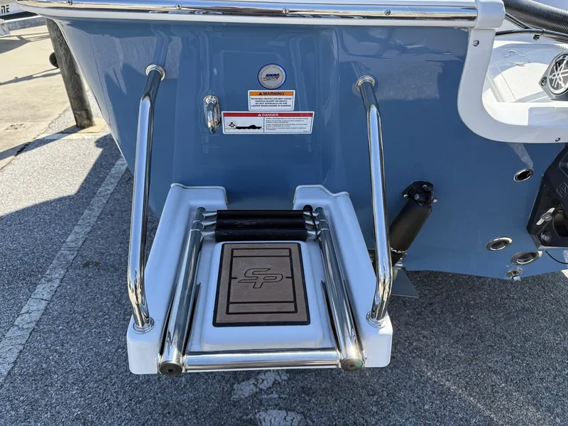 Slide: The Image of Rear view of 2026 Sea Pro 230 Bay with swim ladder. - 4