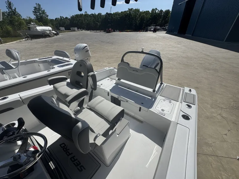 Slide: The Image of Interior view of Sea Pro 245FLX R boat, model year 2026. - 11