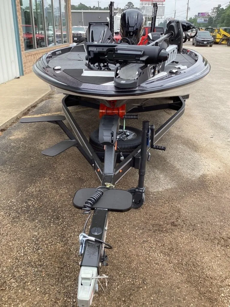 Slide: The Image of Skeeter ZXE21 boat 2026 on trailer, front view. - 16