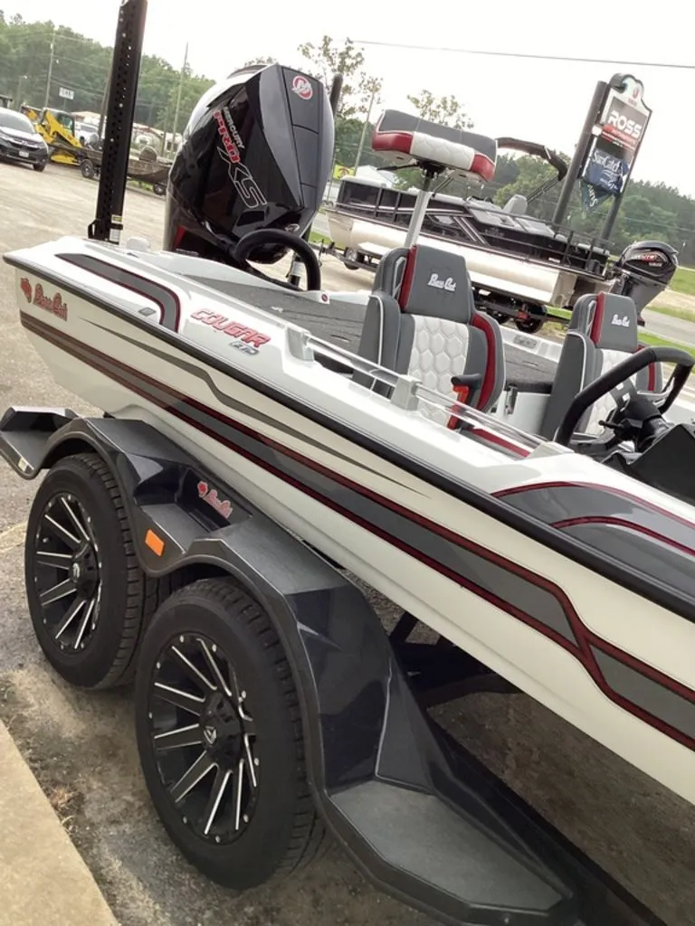 Slide: The Image of 2026 Bass Cat Cougar FTD SP boat on trailer - 22