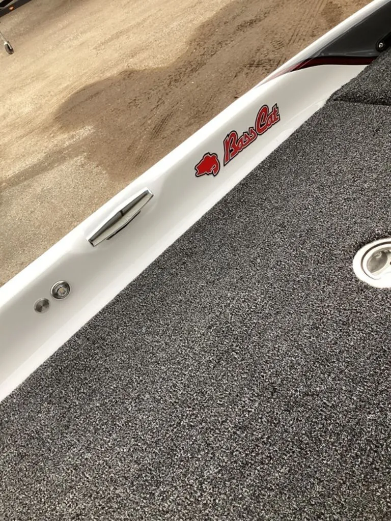 Slide: The Image of Bass Cat Cougar FTD SP 2026 - 64