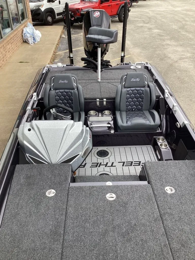 Slide: The Image of Bass Cat Cougar FTD SP 2026 - 72