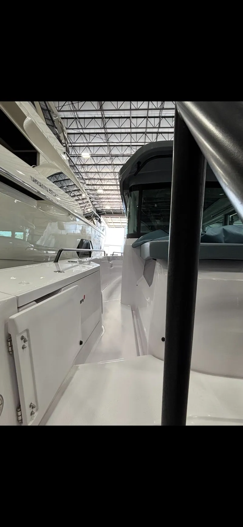 Slide: The Image of Axopar 37 XC Cross Cabin 2024 - 9