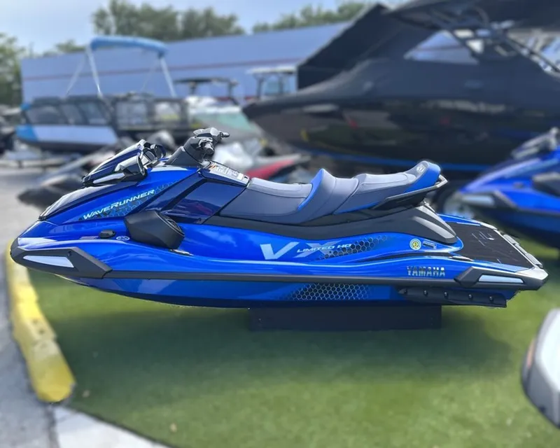 Slide: The Image of Yamaha VX® Limited HO 2026 - 3